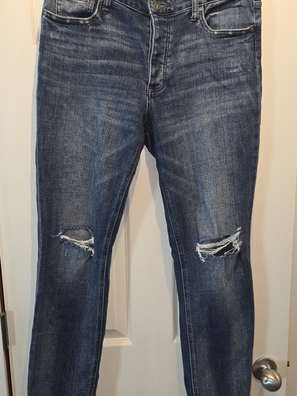 Kut from the Kloth Women's Dark Blue Ripped Skinny Jeans